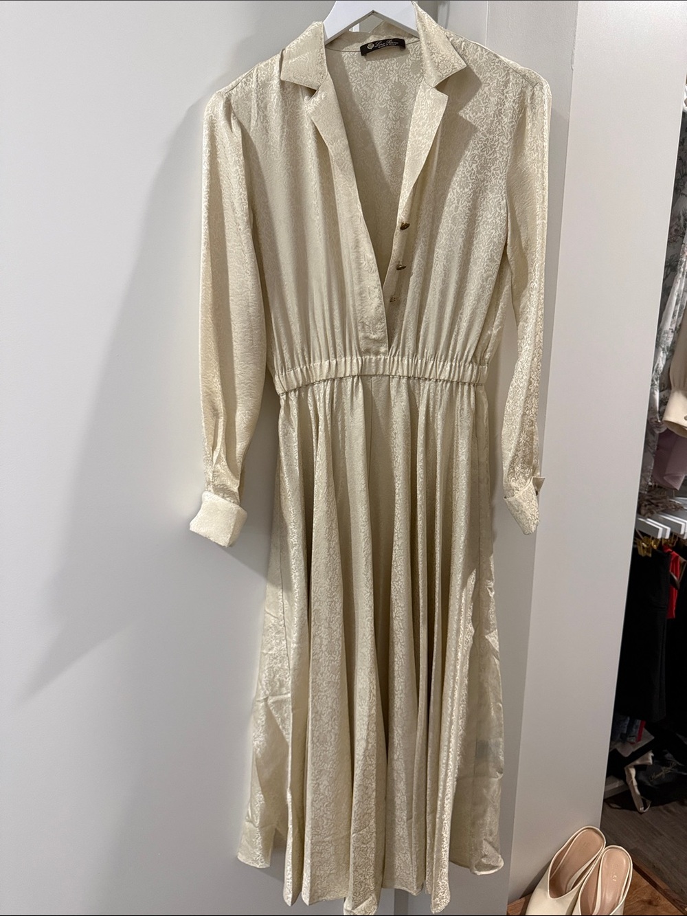 Loro Piana Cream Long-Sleeve Shirt Dress